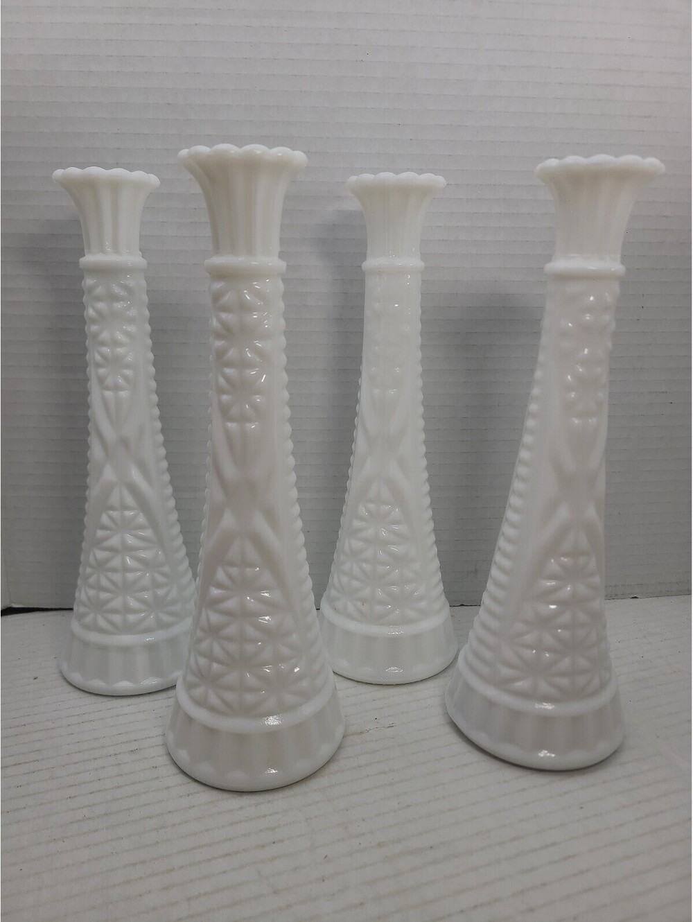 White Milk Glass Set of 4 Vtg Anchor Hocking Stars & Bars Bud Flower Vases 9"
